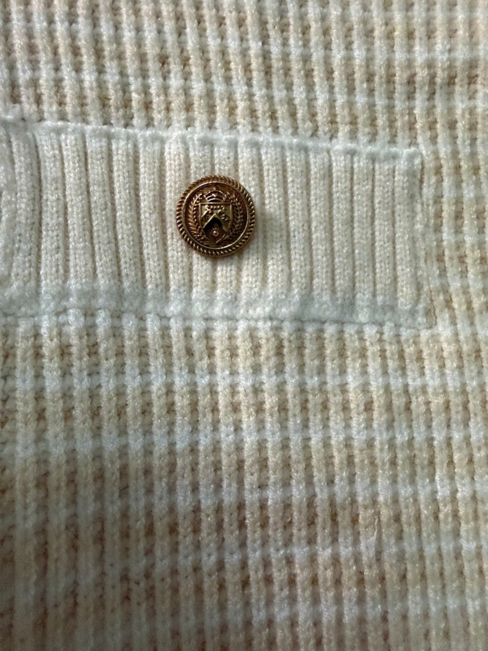 Elegant Cream Button-Up Knit Blazer Jacket - Picture 3 of 6